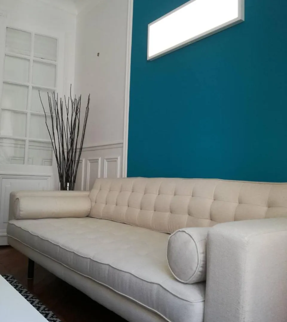 Apartment 2-chalgrin *