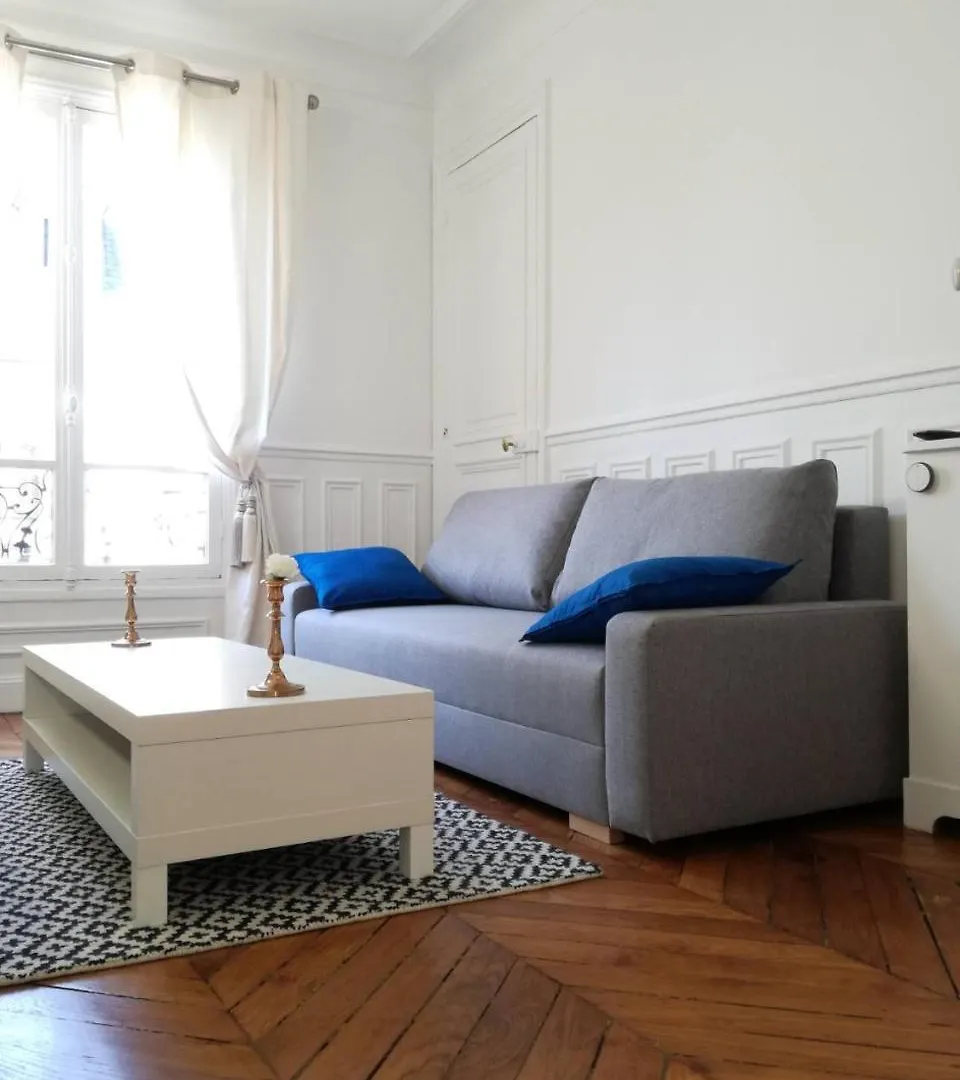 2-chalgrin * Paris